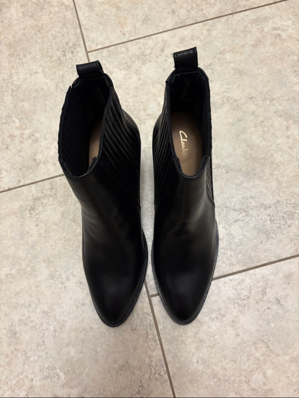 Clarks Black Pointed Leather Ankle Booties. NWOT